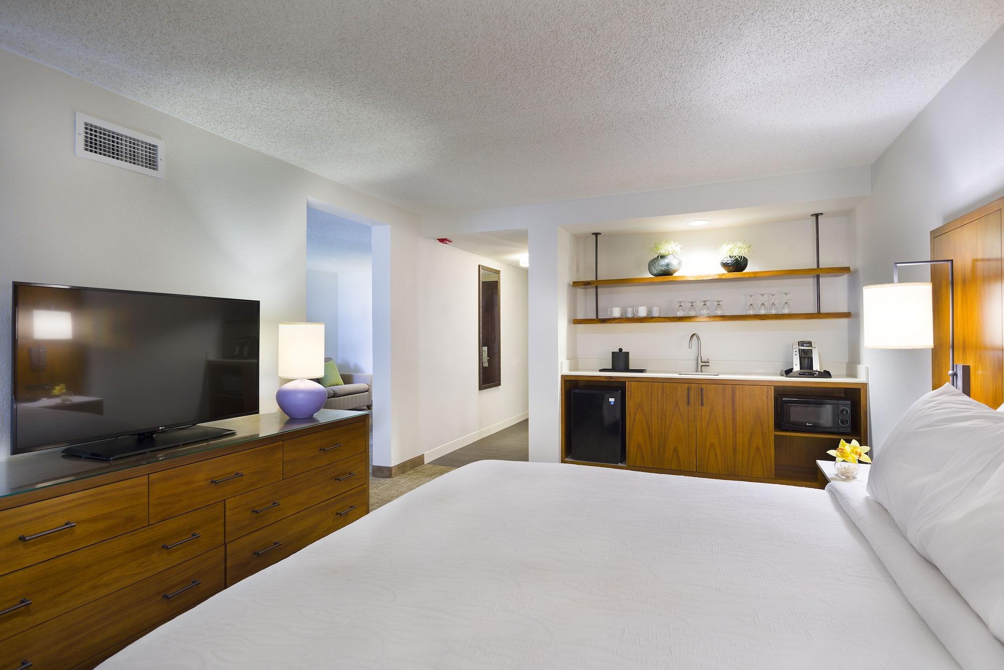 Hilton Garden Inn Kauai Wailua Bay, HI Kapa'a Bagian luar foto